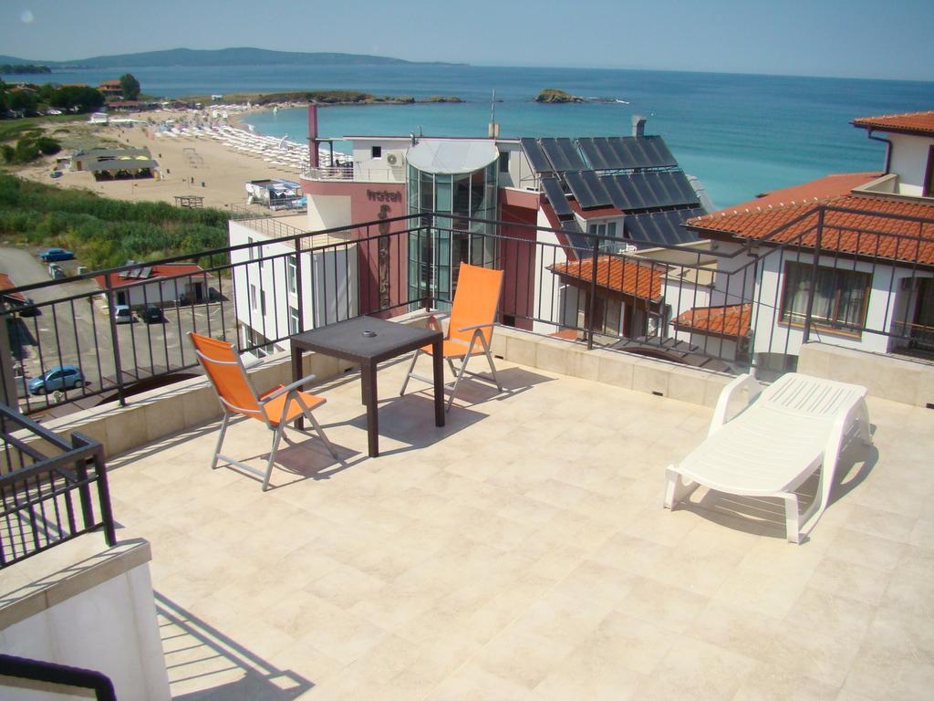 Hotel Bellisimo 로제넷츠 외부 사진