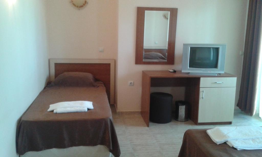 Hotel Bellisimo 로제넷츠 외부 사진